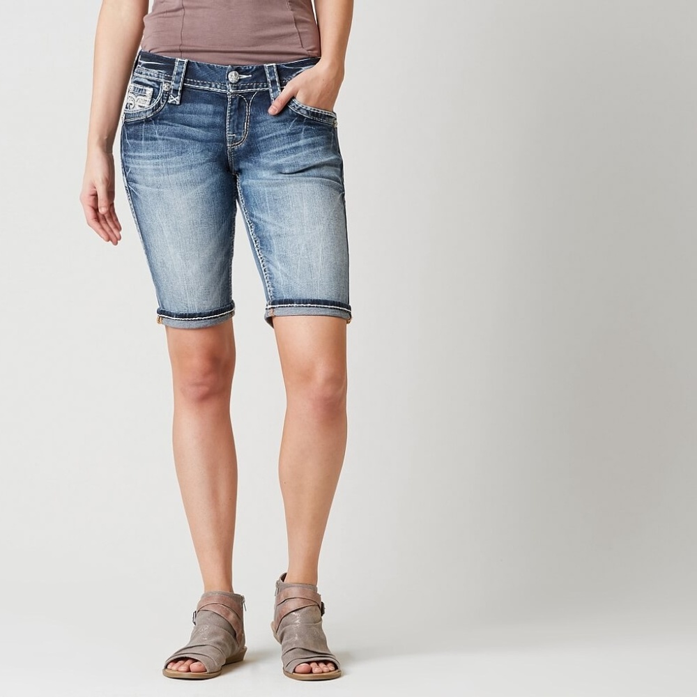 Miss Me Easy Bermuda Stretch Short 28 0263